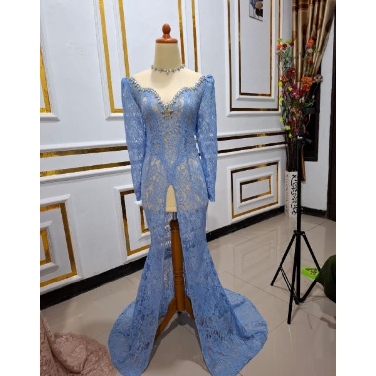 KODE F36C Kebaya Pengantin Brokat Semi Perancis Merah Maroon