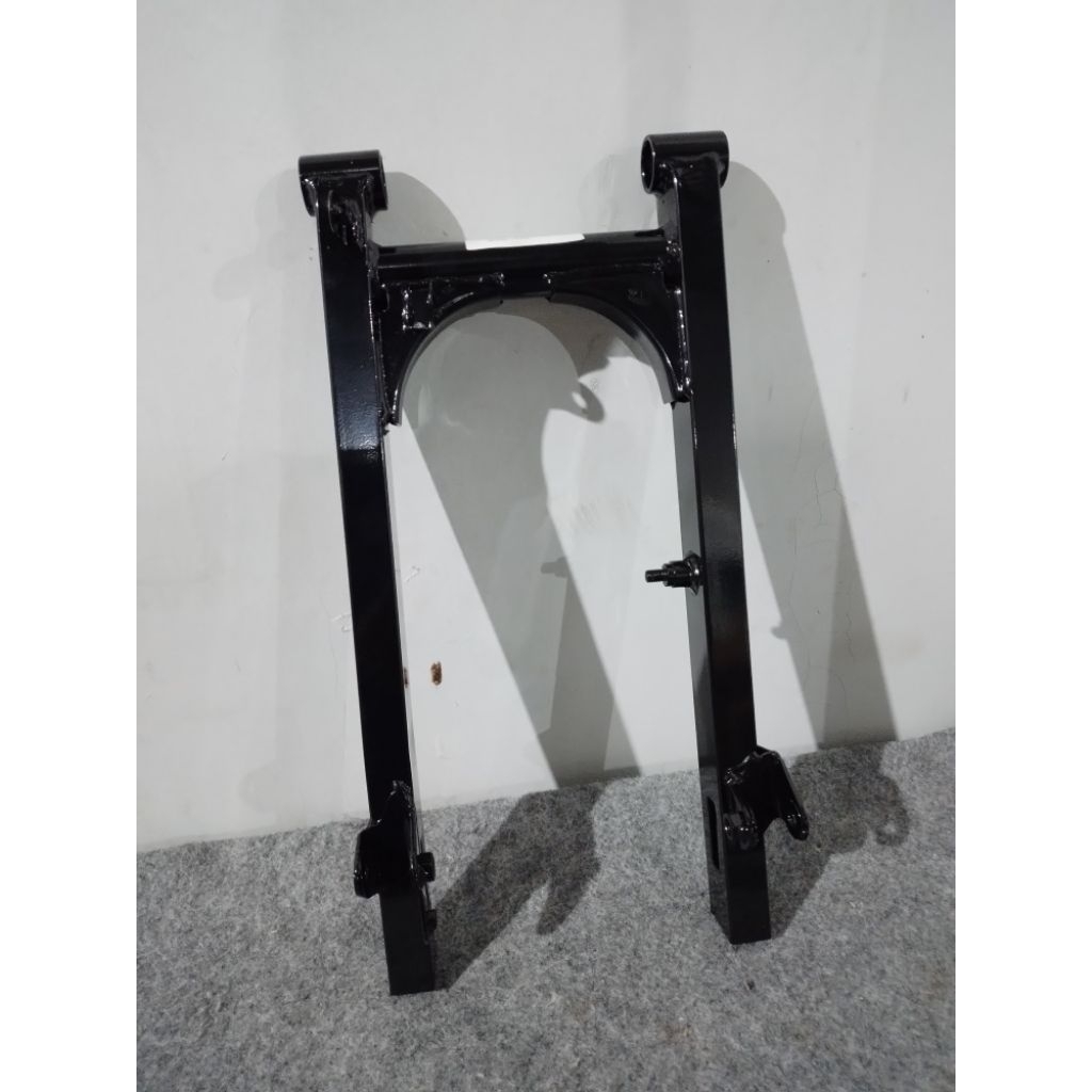 SWING ARM FIZR-JUPITER OLD HITAM ORIGINAL WIN