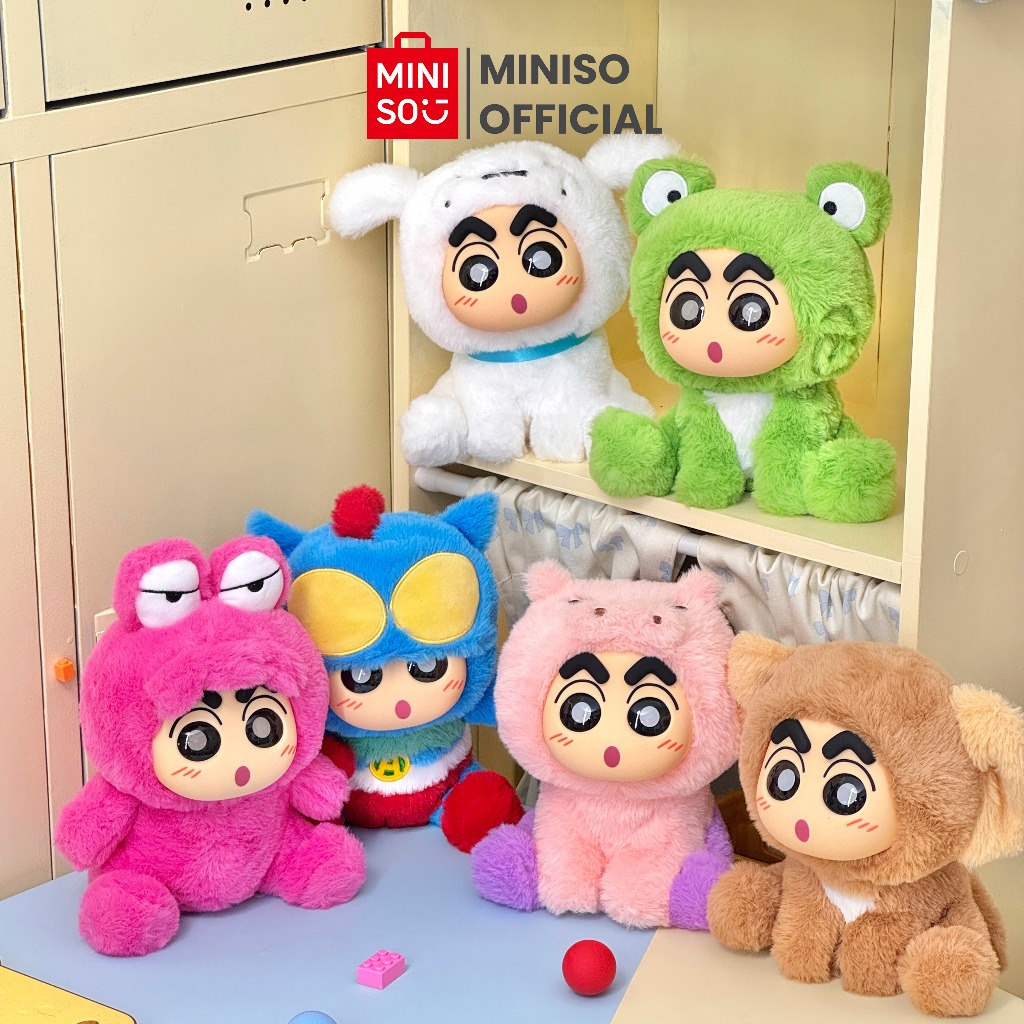 MINISO Crayon Shinchan Super Costume Adventure Collection 8in. Vinyl Plush Toy Surprise Box Boneka L