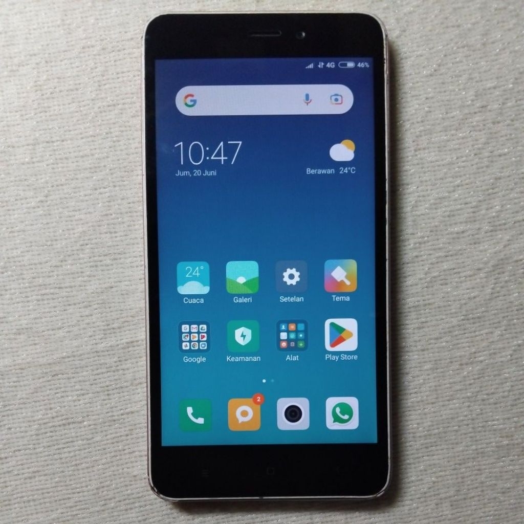xiaomi redmi 4a ram 2/16gb hp second 4G
