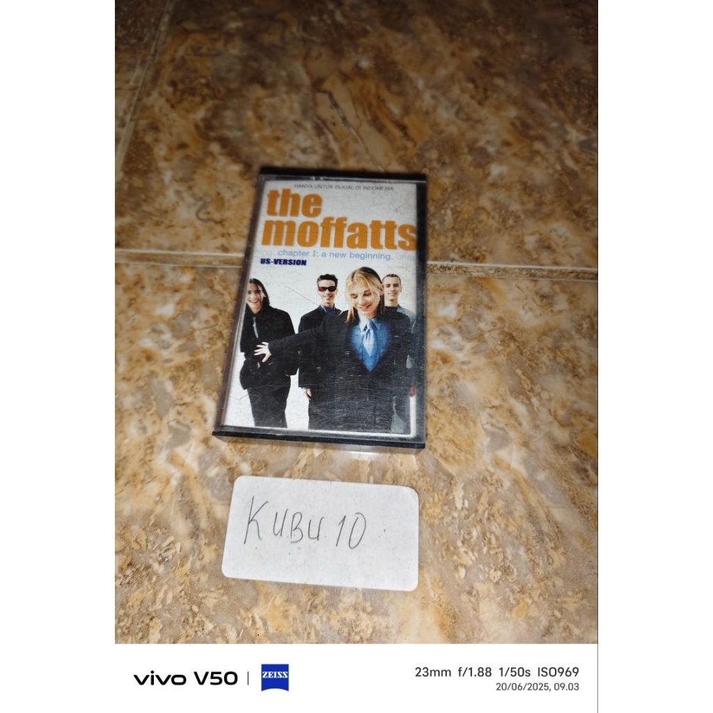 Kaset Pita The Moffats Chapter I:a new beginning
