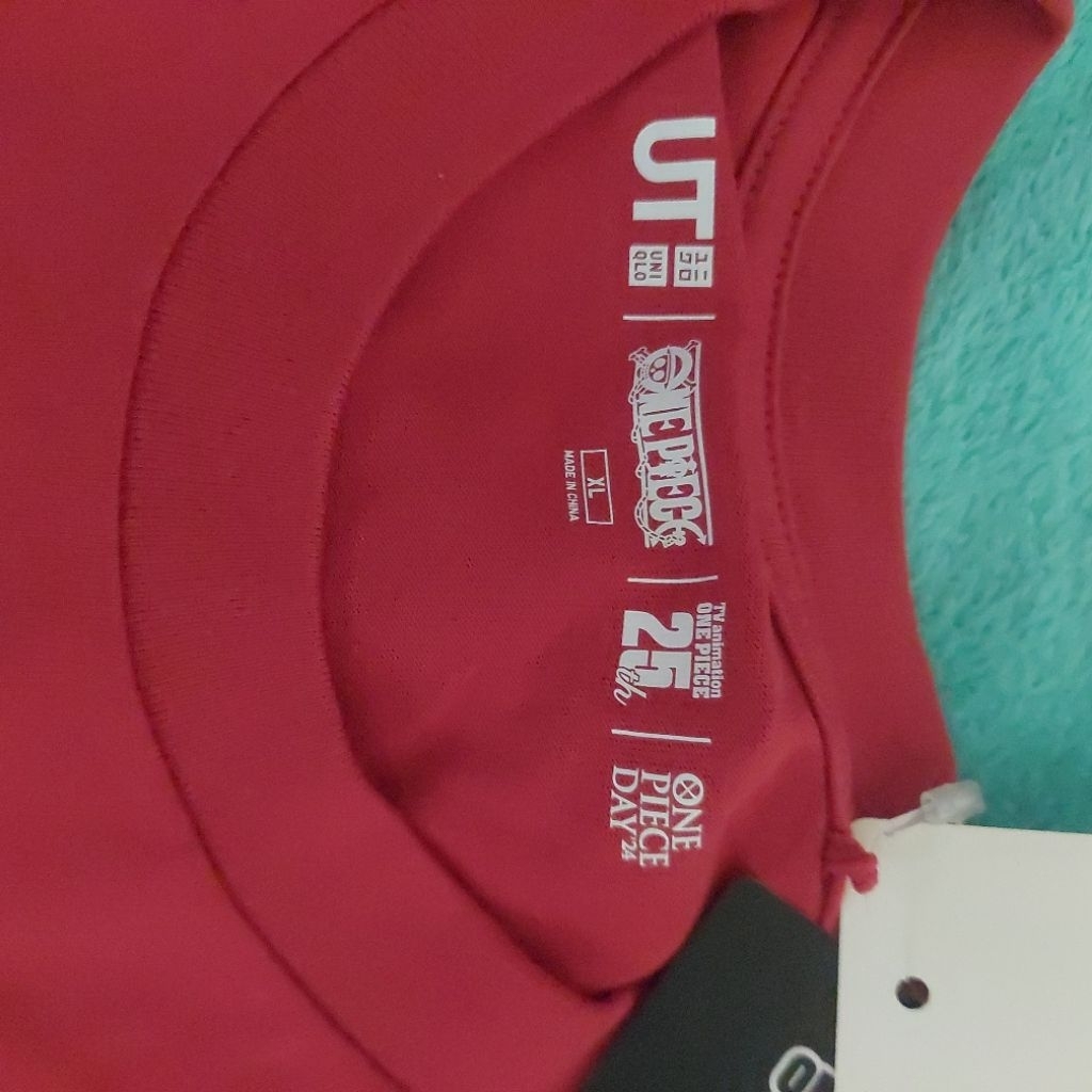 Uniqlo One Piece UT 25th XL