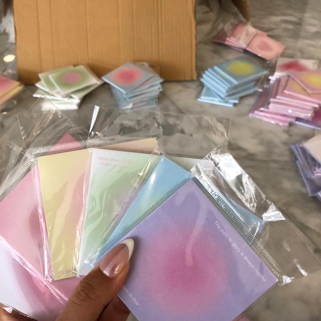 

STICKY NOTE / MEMOPAD WARNA AURA