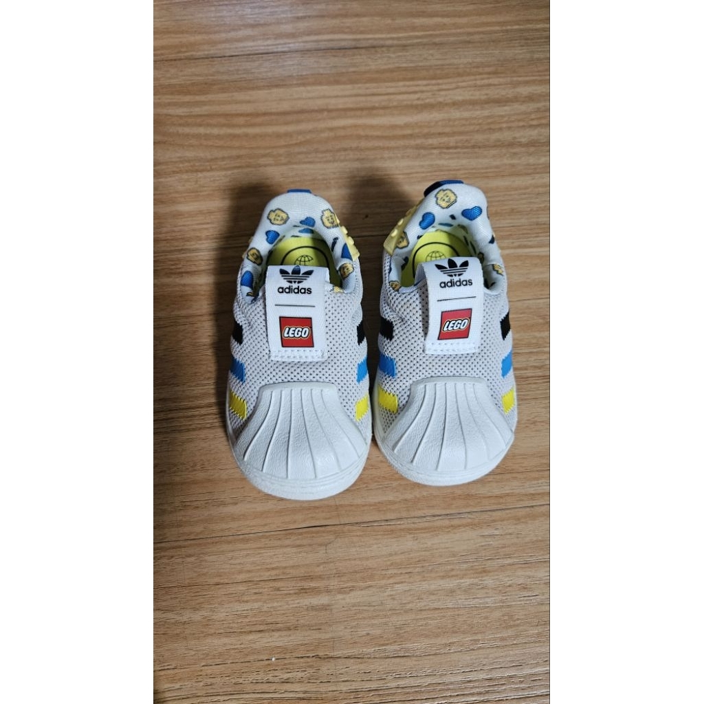 Preloved Sepatu Adidas Superstar 360 x LEGO