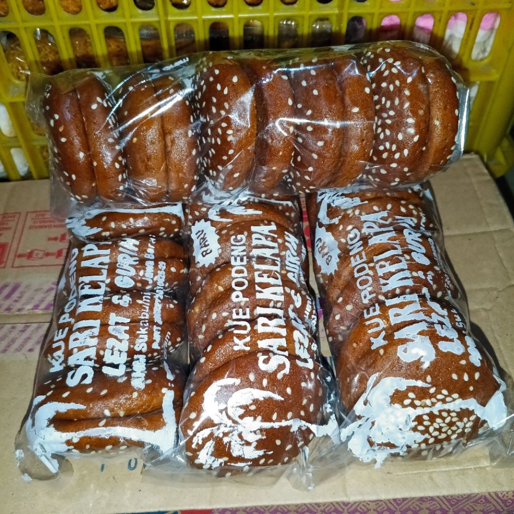 

Kue Jadul Podeng Gambang Aromanis Rambut Nene Koya Dodol Sumatra