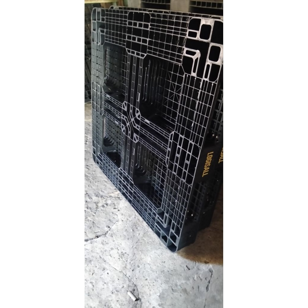 

palet plastik ukuran 110x110x13