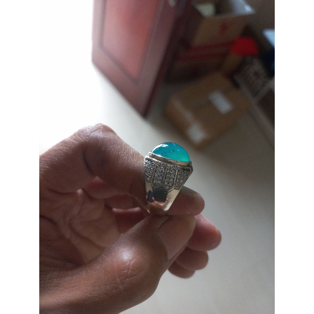 Batu bacan asli kristal giwang dim 12.16.8 ring perak size 8