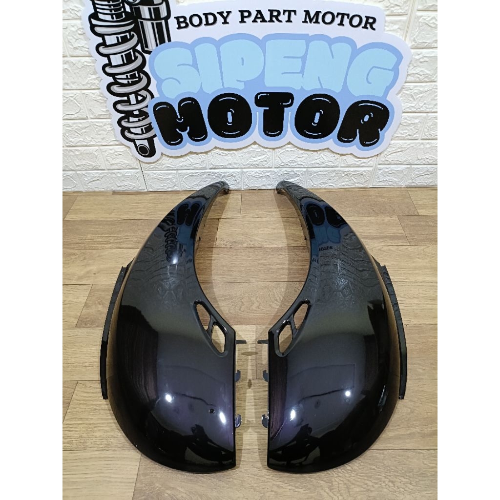 COVER BODY BODI BELAKANG SET KANAN KIRI SCOOPY KARBU LAMA HITAM VIOLET 2010 2011 2012 2013 TENSHI