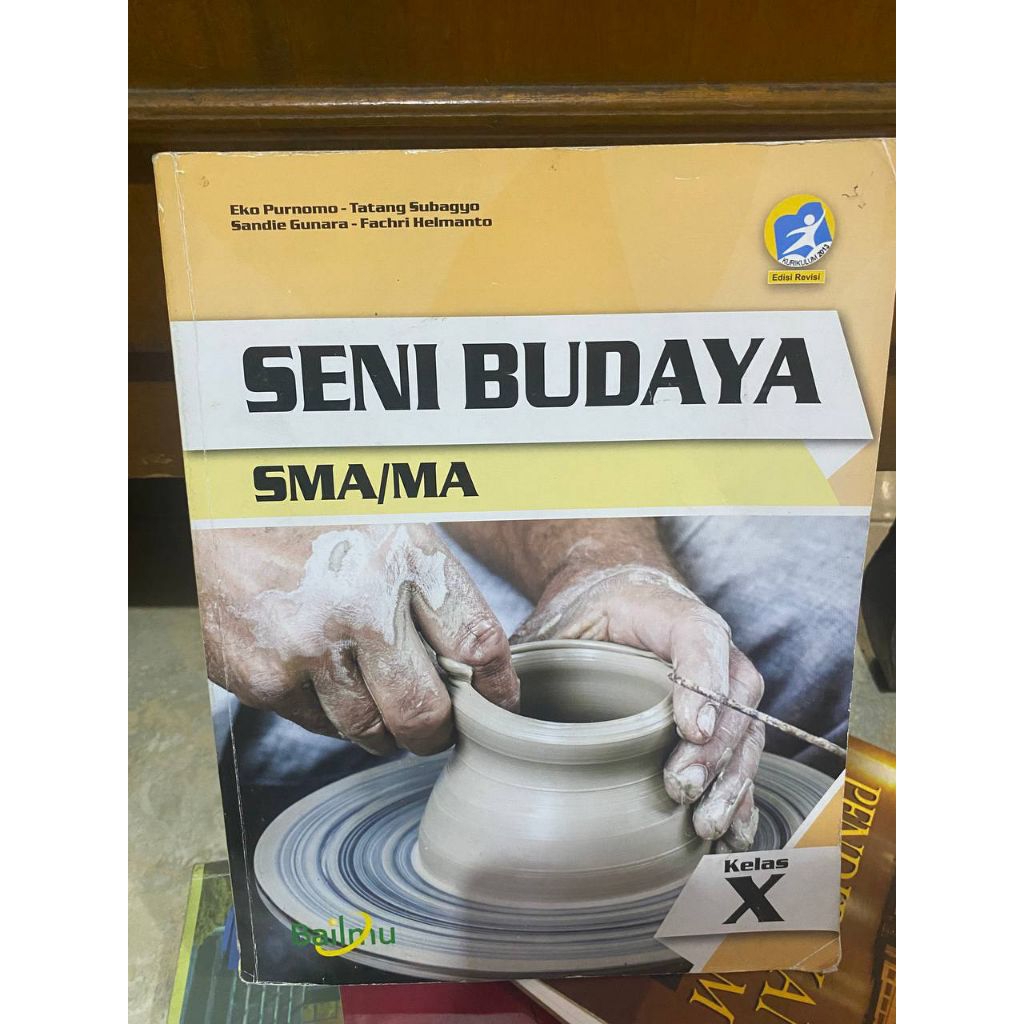 BUKU SENI BUDAYA KELAS 10