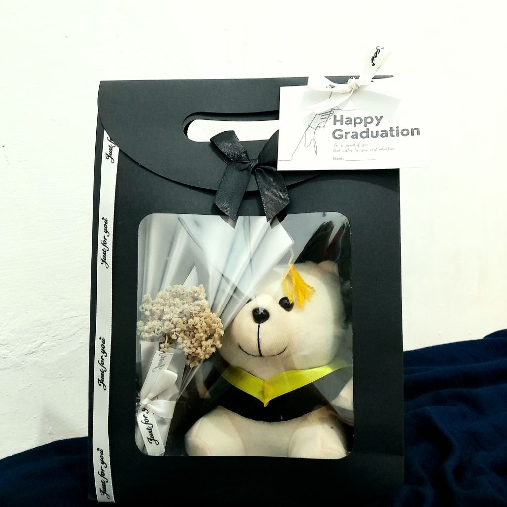 

Gift box/ graduation gift box/birthday gift box/kado untuk cowo/gift untuk cowo