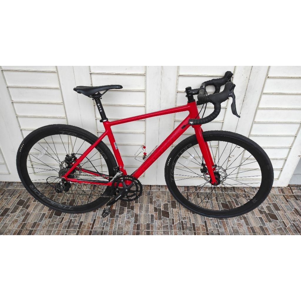 Roadbike Pacific Tractor 7.0 SECOND + HELM