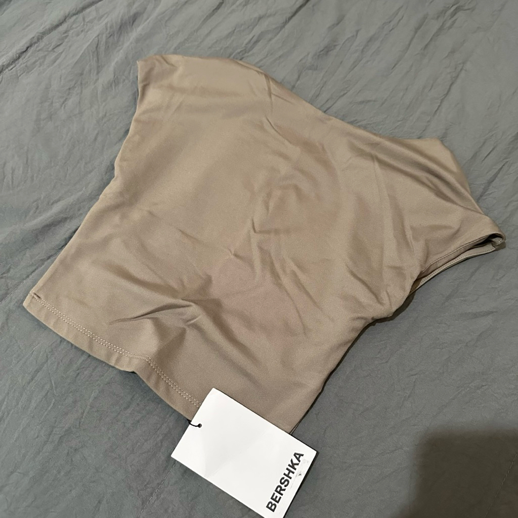 new bershka backless crop top // crop top coklat