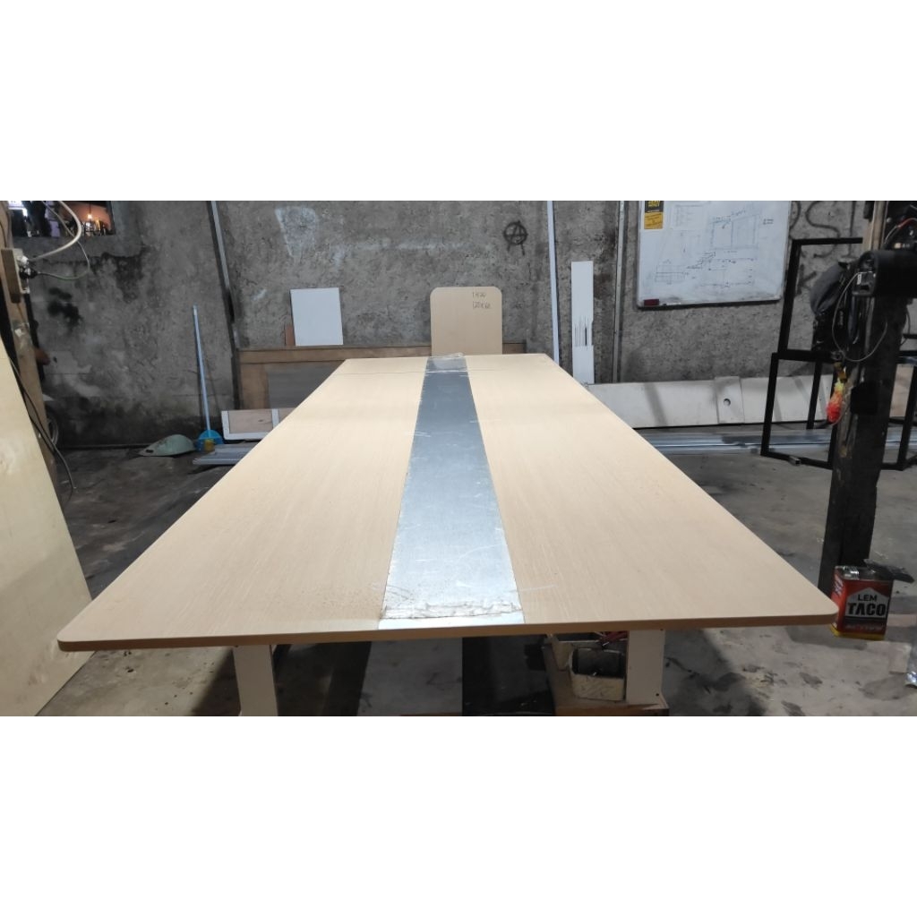 meja metting 120×240×80,meja kerja 75×150×80