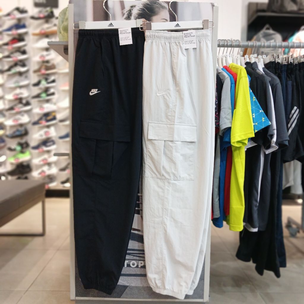 Celana Olahraga - NIKE Club Men's Woven Cargo Pants [HJ1991-010] - Original