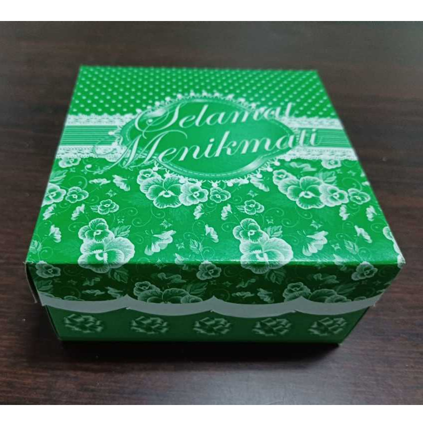 Kotak donat kotak pisang keju eceran / Dus Kotak Donat Kardus Donat Motif Pisang Keju Tela Tela