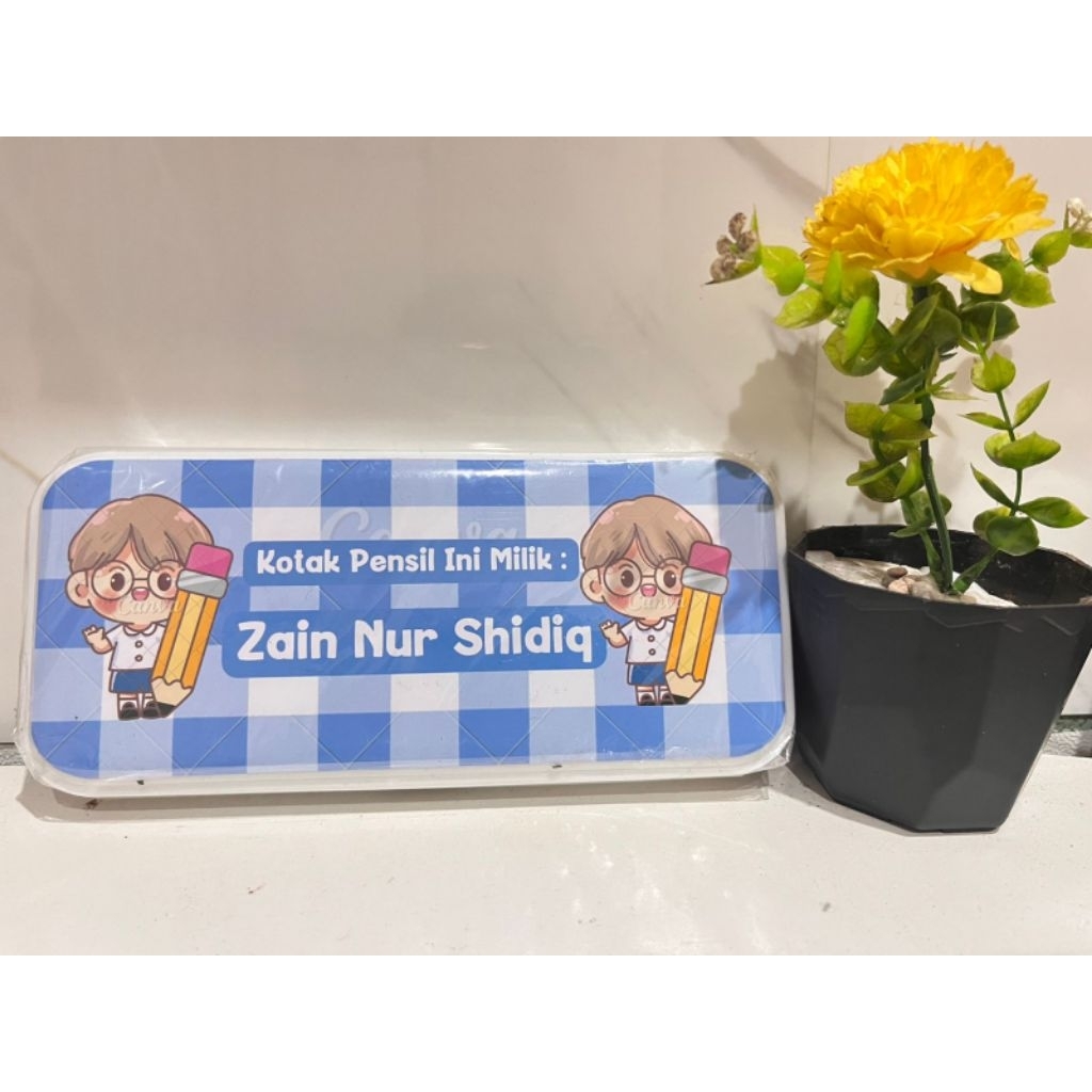 

kotak pensil alat tulis custom nama anak cocok untuk penyimpanan alat-alat tulis sekolah