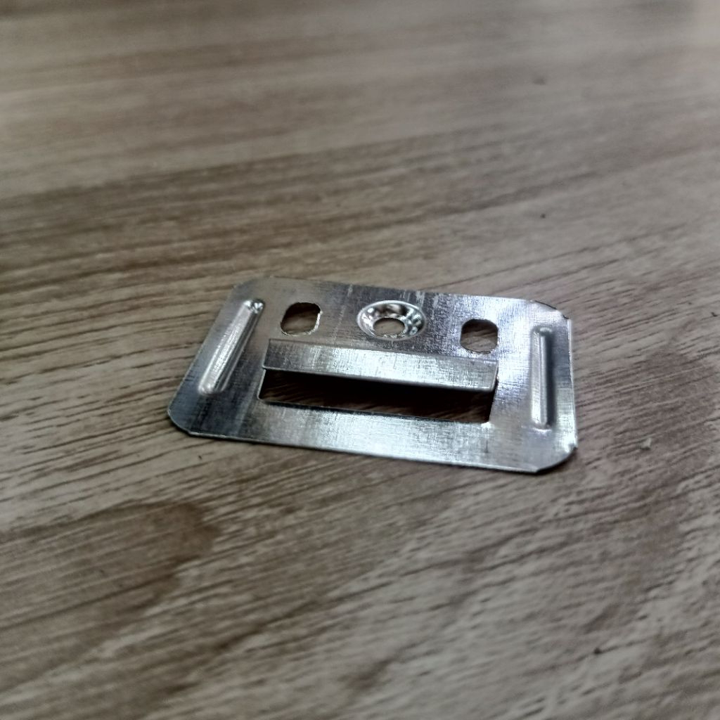 Clip bracket Untuk sambungan wallboard/ Wallpanel