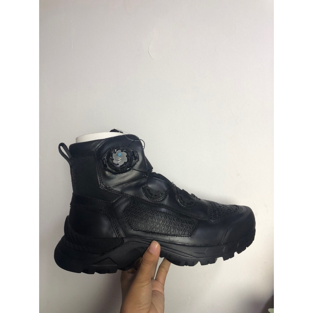 Sepatu Midtrack Libra Jaring Webest Tali Putar