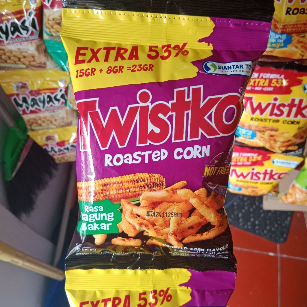 

RS Twistko (23g) camilan rasa Jagung Bakar dan Keju Chiki Twistko isi 10pcs