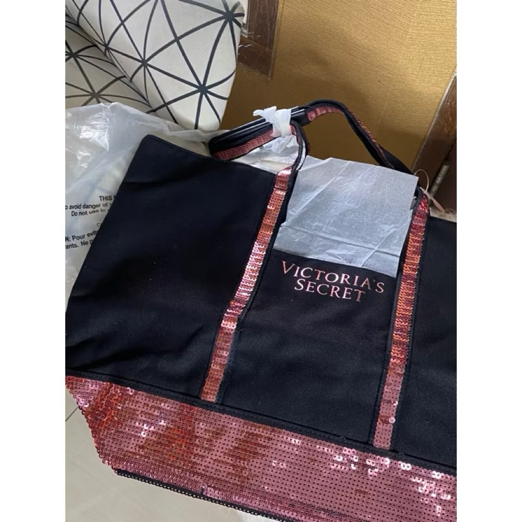 Preloved Totebag Victoria Secret