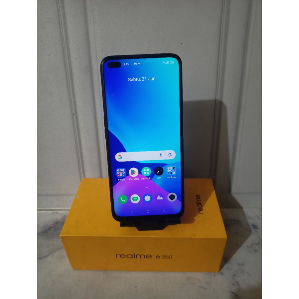Realme 6pro mulus RAM 8/128 - Smartphone Bekas Bergaransi