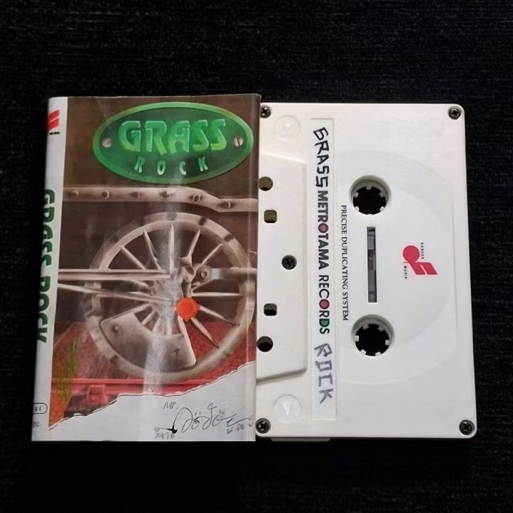 Kaset Grass Rock Album Self Title