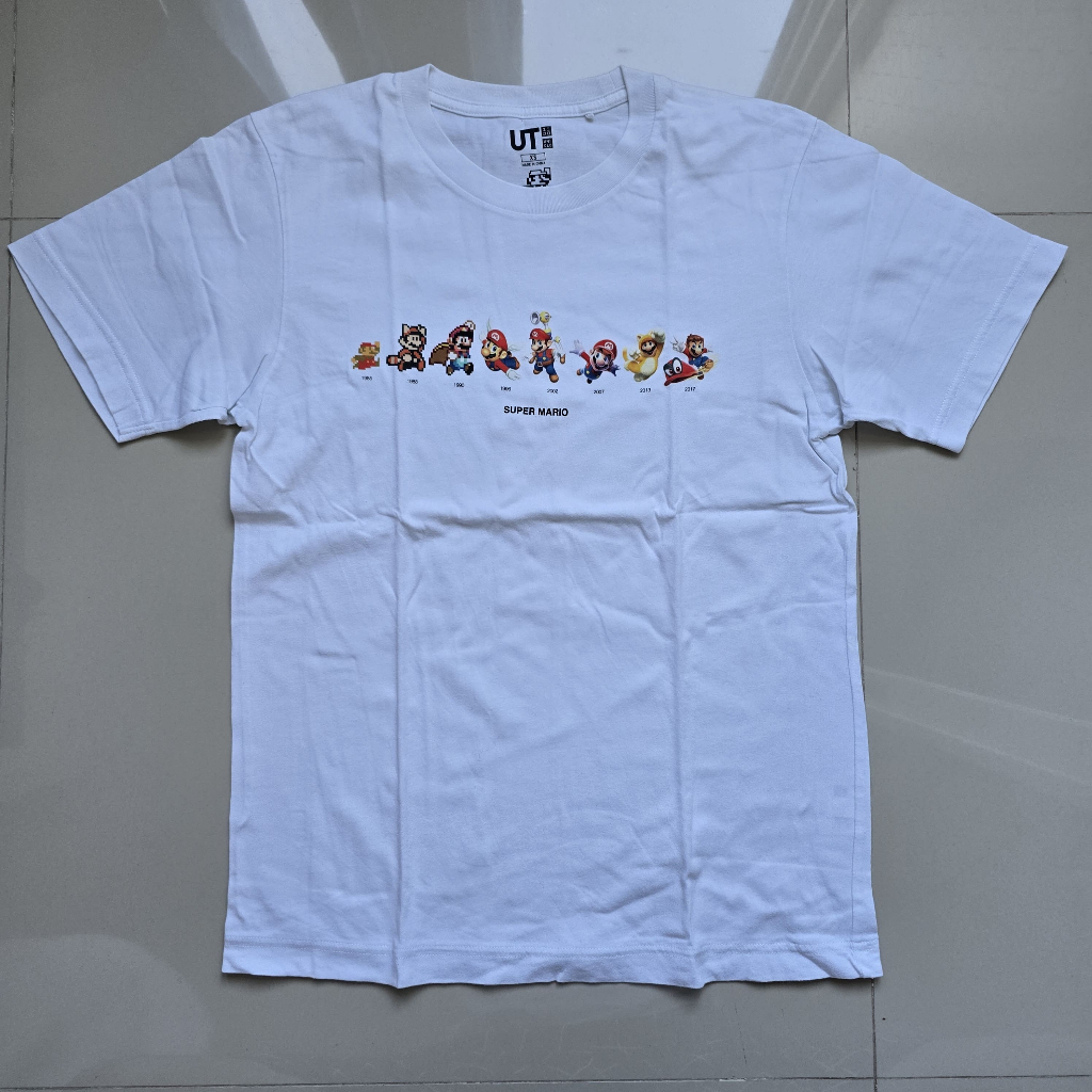 UT Kaos Putih Super Mario