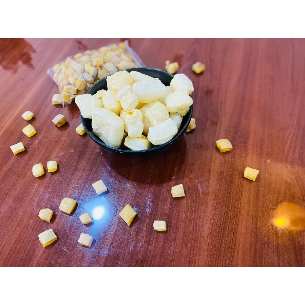 

Kerupuk Rambak Kulit Sapi Asli-Variasi Kotak Dadu + FREE PACKING BUBBLE WRAP