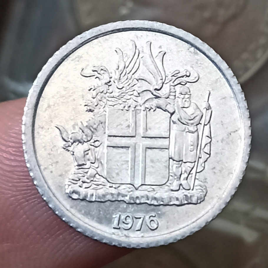 Koin Kuno Islandia 1 Krona “Flotkrona” Tahun 1976