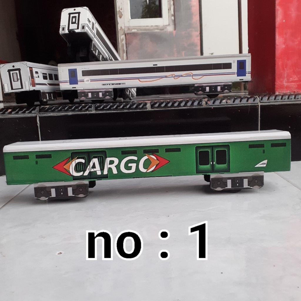 KERETA API KAYU MINIATUR KERETA API MAINAN KERETA API