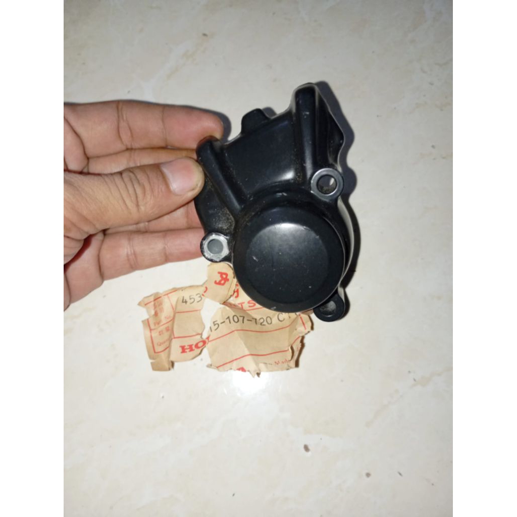 cover tutup kaliper rem depan honda cg cg125 cb cb125 us version original baru