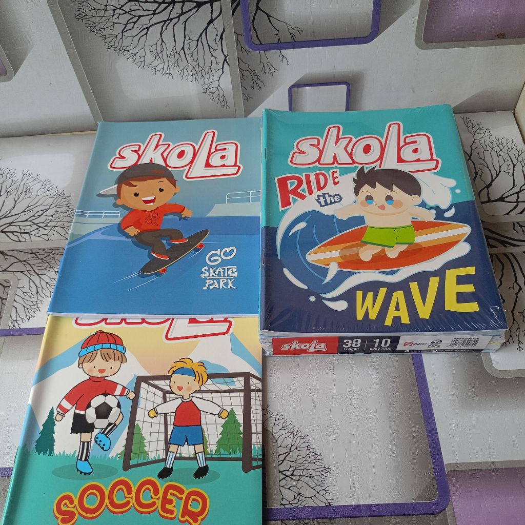 

Buku Tulis SKOLA 38 LEMBAR (10PCS)