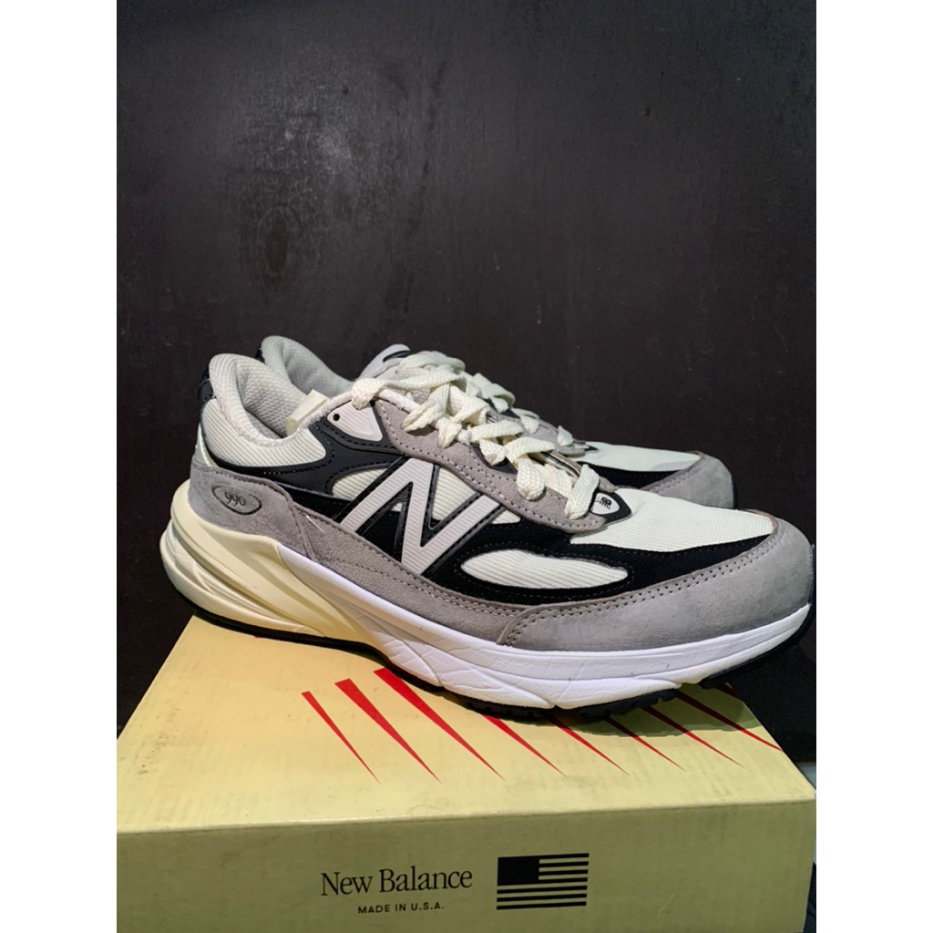 New Balance 990 V.6