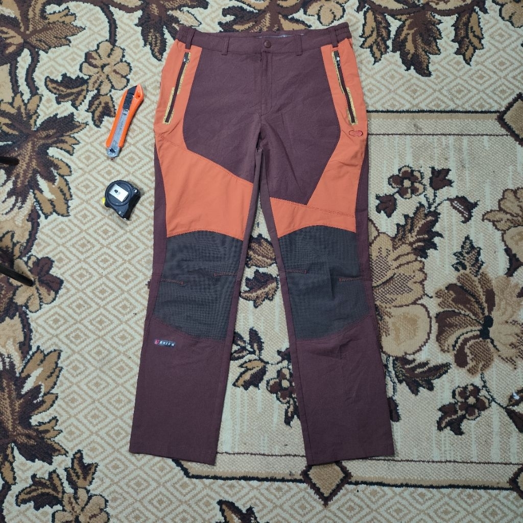 CELANA OUTDOOR HIKING SECOND EIDER