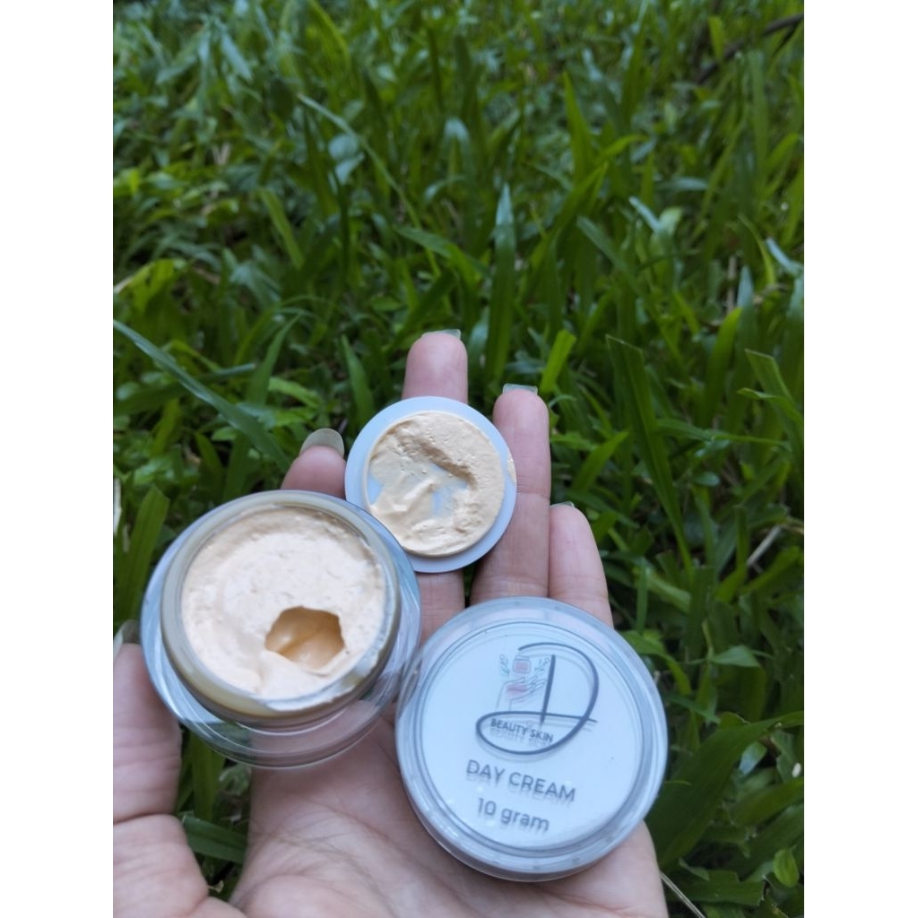 cream siang D Beauty Skincare