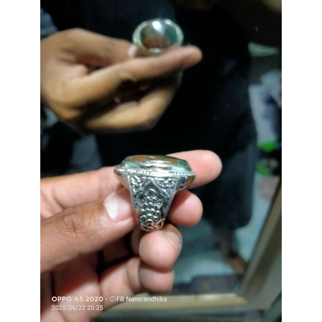 batu akik pancawarna