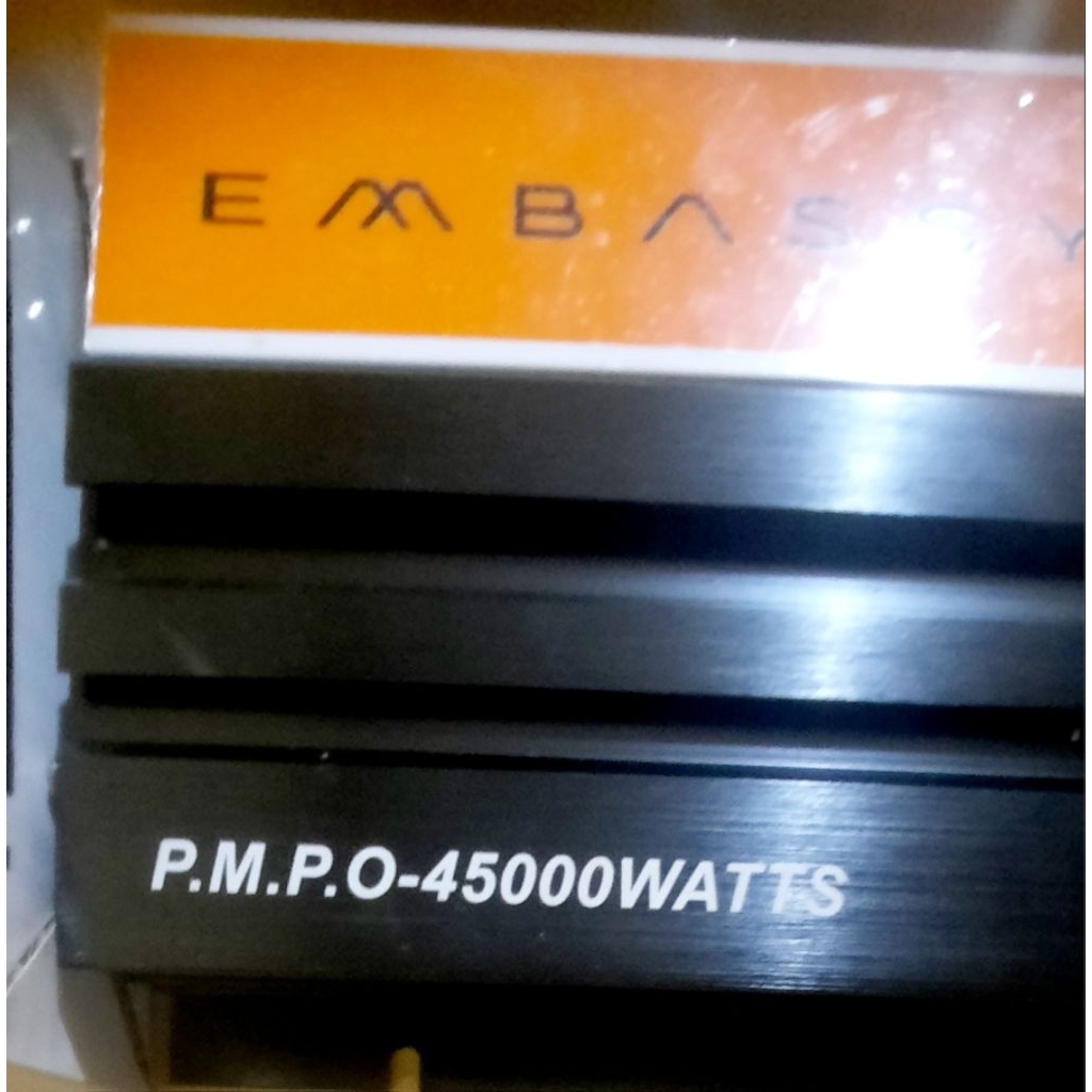 Emabassy EM-450.4 Power Amplifier 4 Channel V12