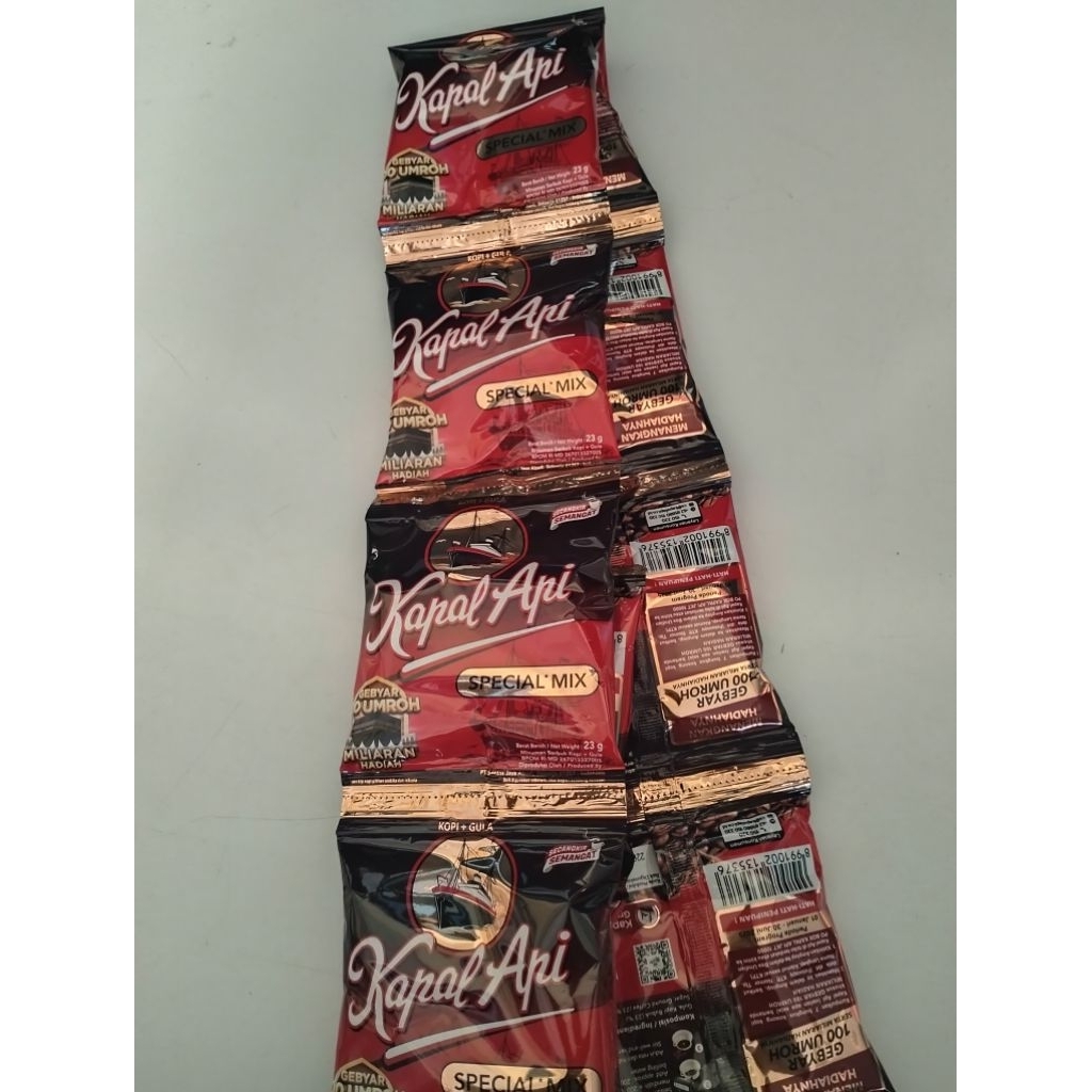 

kopi kapal api spesial mix 1 renceng isi 10 sachet