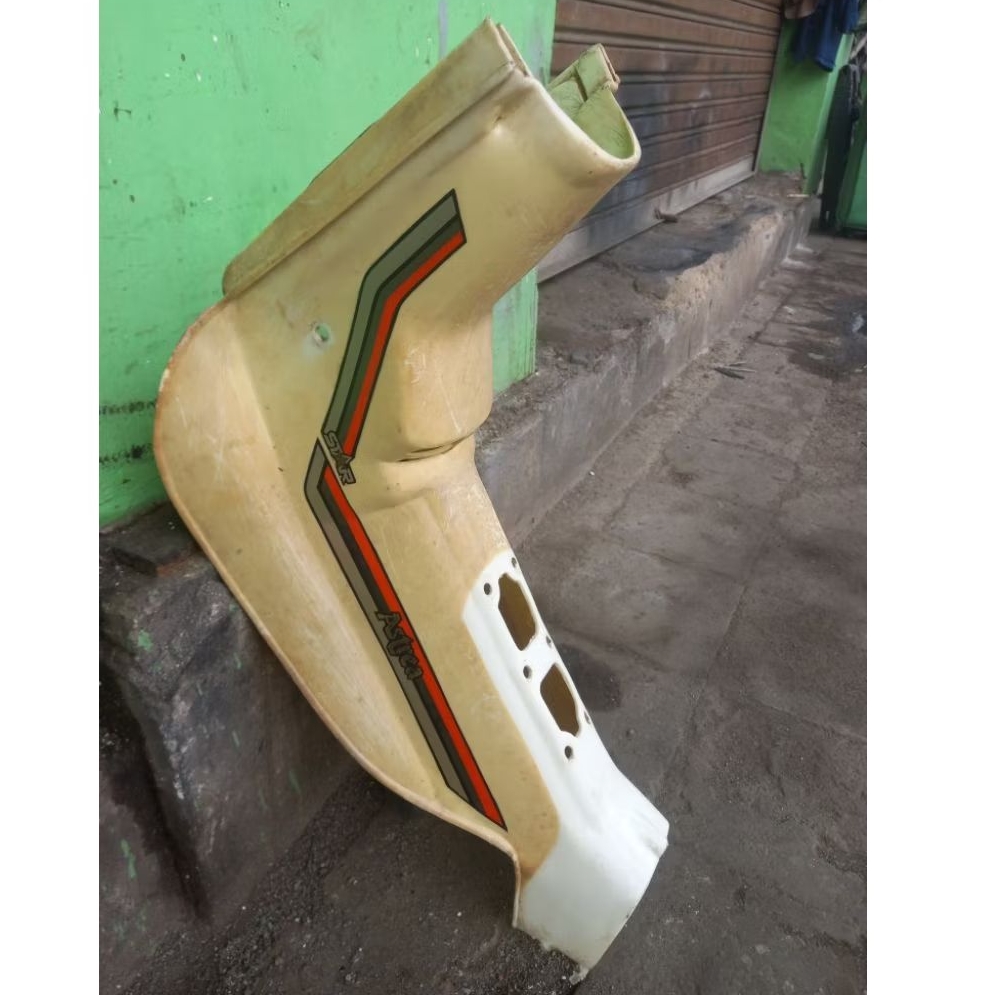 cover sayap dek tengah honda Astrea Star Putih original copotan