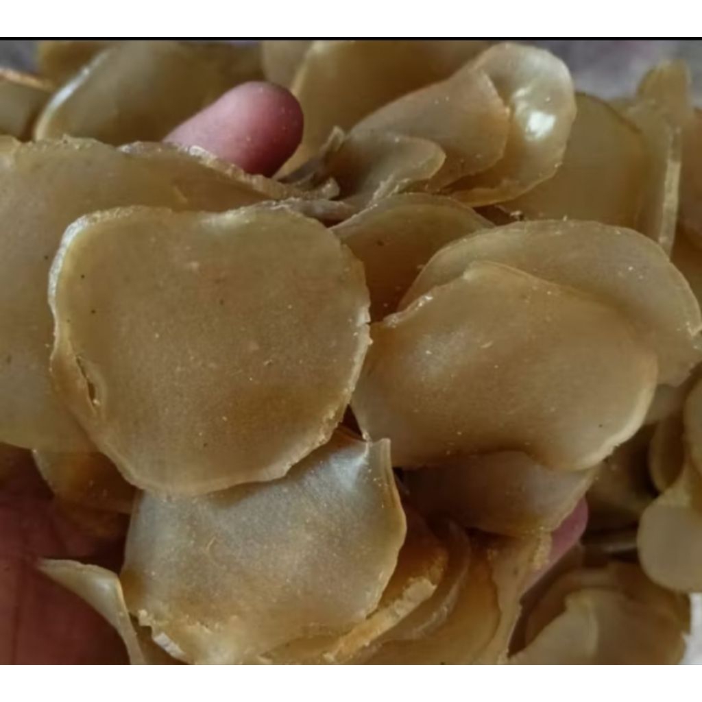 

KERUPUK PULI/ KERUPUK RAMBAK MENTAH RENYAH GURIH KERUPUK BAWANG KHAS MADURA 1 KG