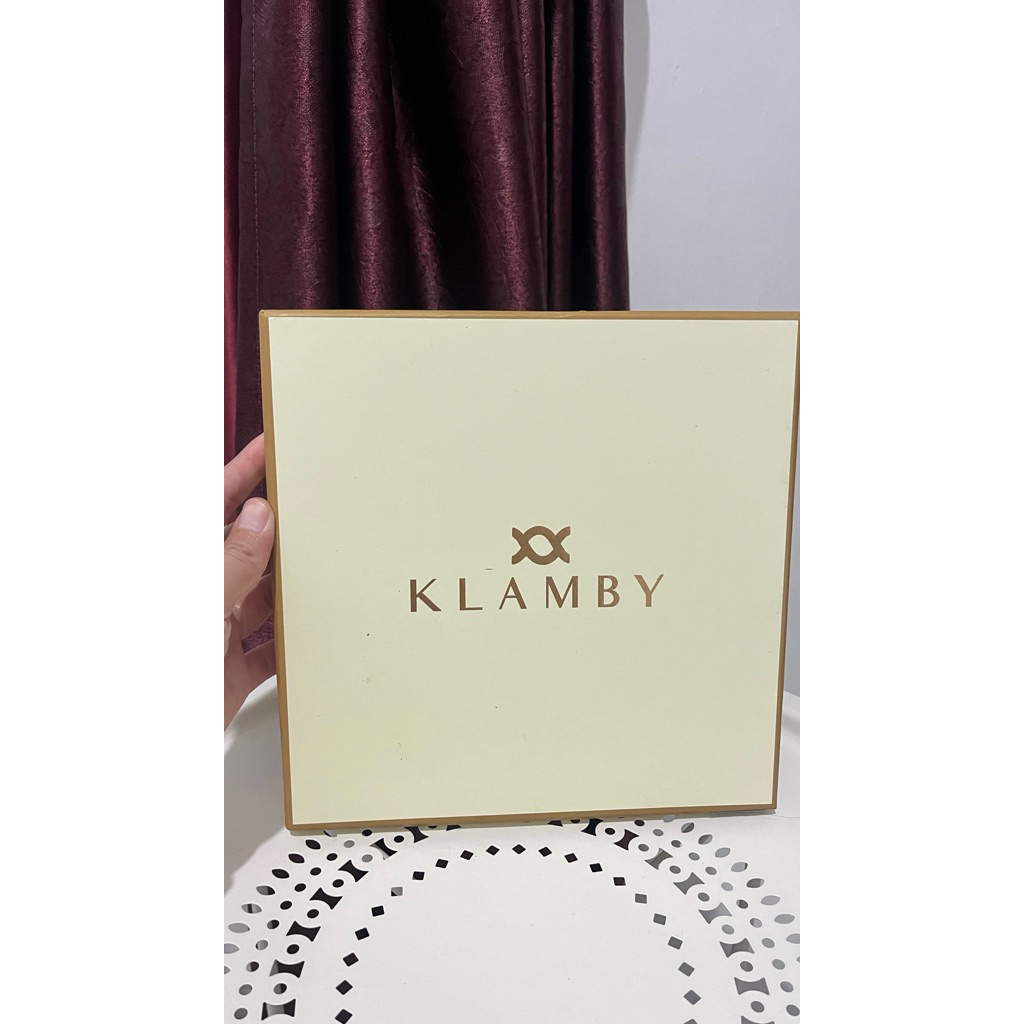 Box kotak hijab wearing klmby WK