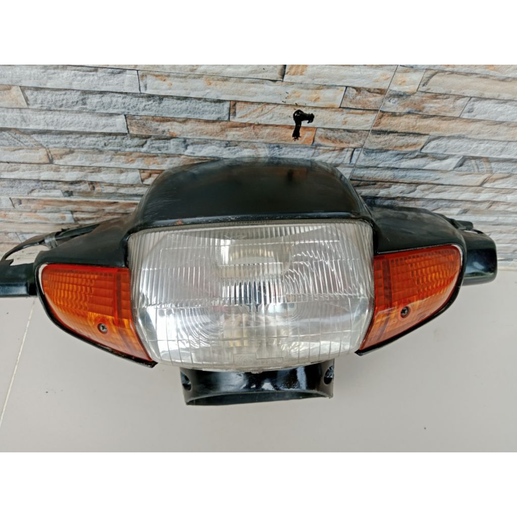batok lampu depan komplit supra x lama original kgd