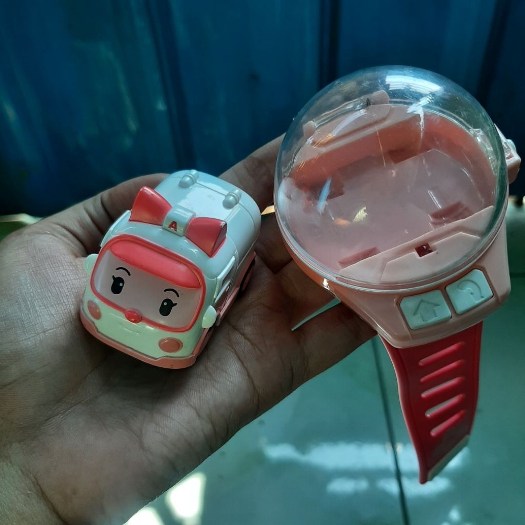 remot control robocar poli amber silverlit model jam tangan