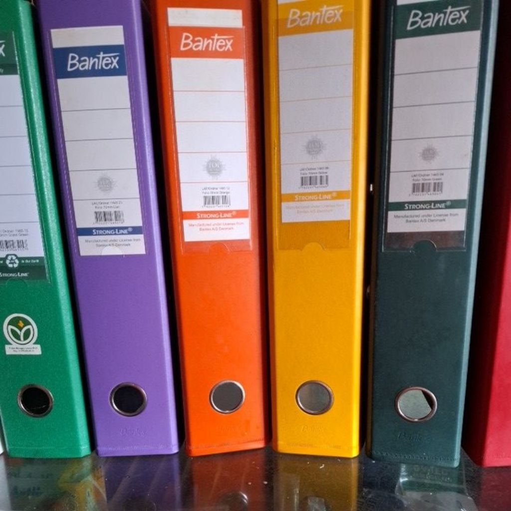 

(pcs) LAF/ Ordner 1465 Folio 70mm dan A4 / Ordner bantex plastik Folio dan A4