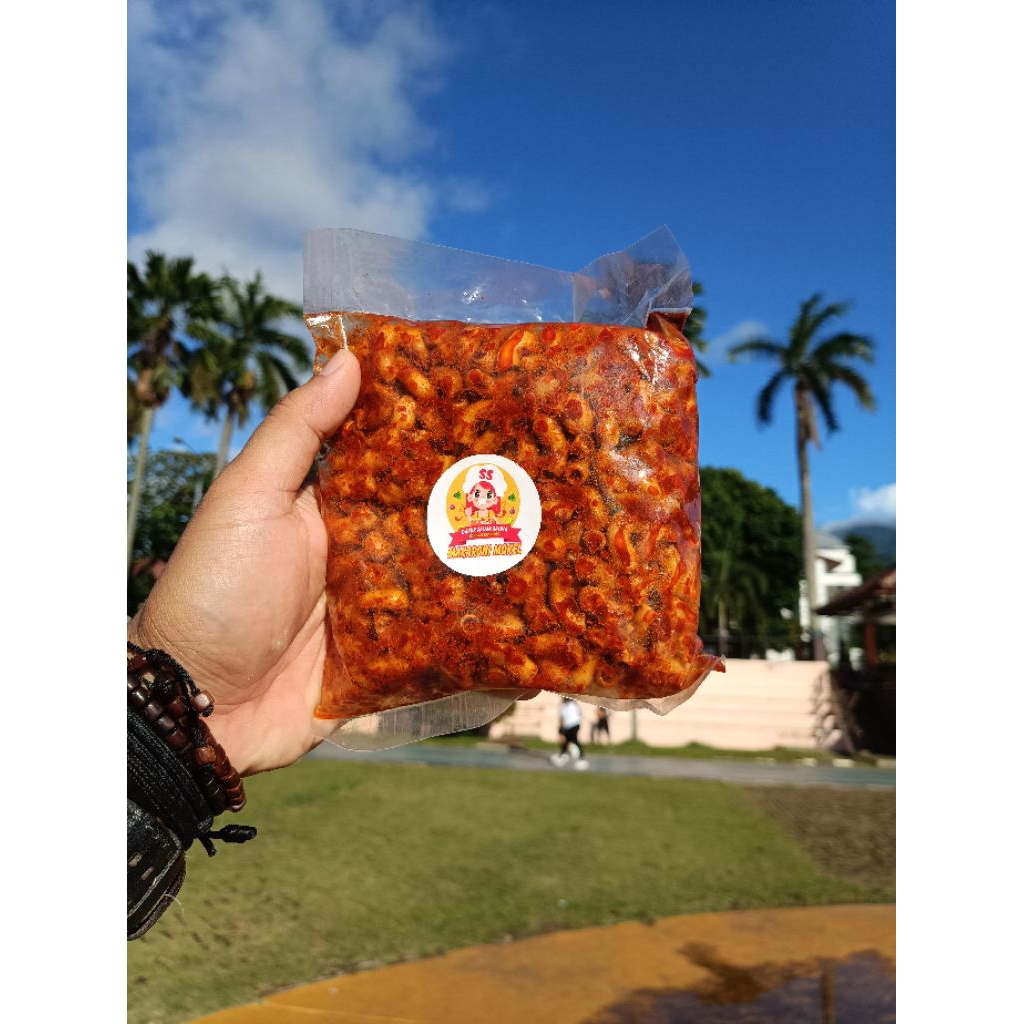 

MAKARONI DAUN JERUK EXTRA PEDAS 250GRAM ENAK GURIH