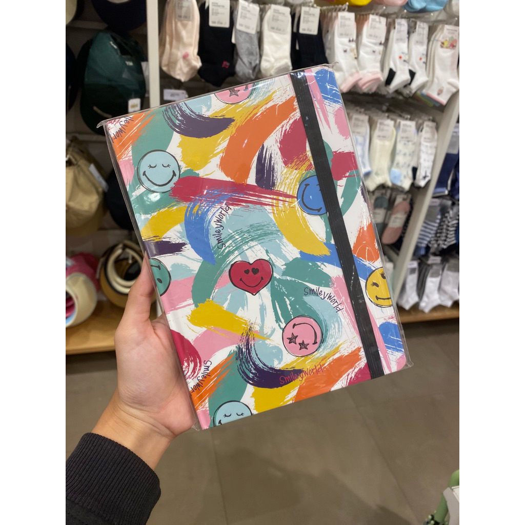 

Miniso x Smileyworld - Collection A5 Hardcover Book get 64sheets