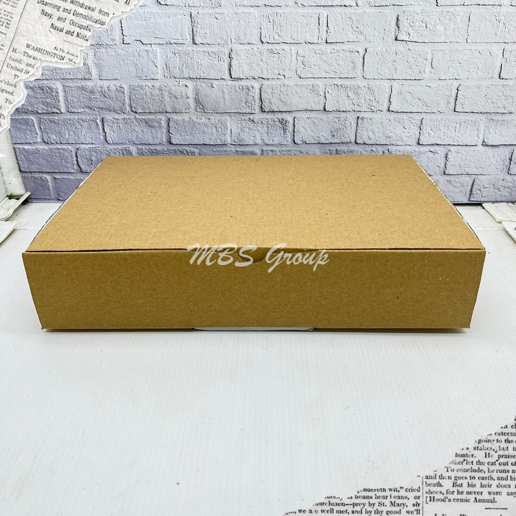 

Kardus Box Hampers ukuran 27,5x19x5,5 cm