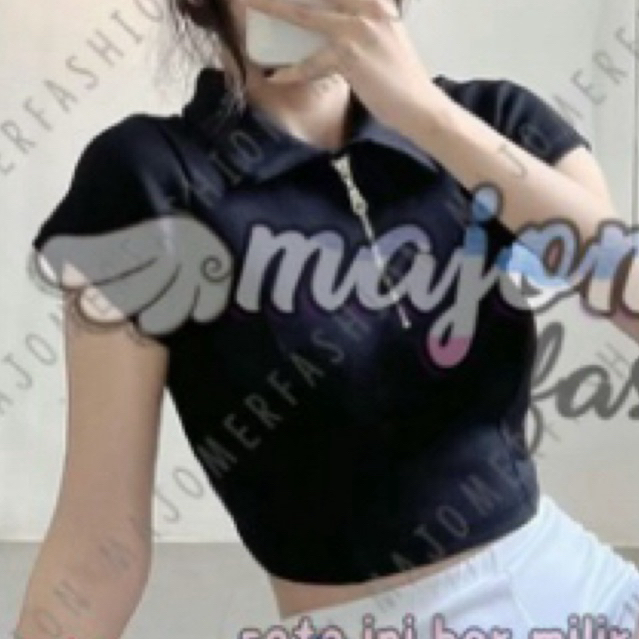 [PRELOVED] ZIPPER POLO CROP TOP LENGAN PENDEK BAJU ATASAN RESLETING WANITA MAJOMER SAMMY