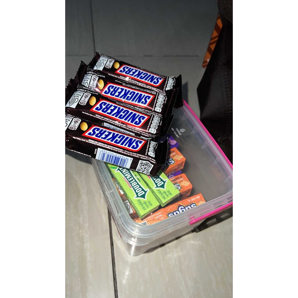 Sugus dan Snickers