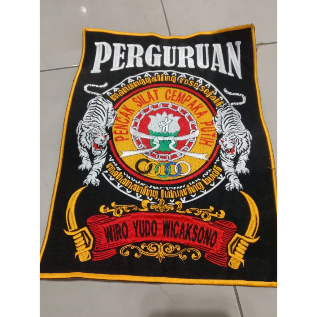 BED BORDIR PUNGGUNG PSCP CEMPAKA PUTIH BET LOGO PSCP